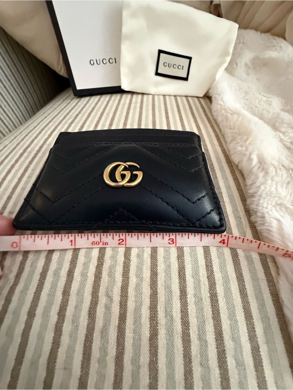 Gucci GG Marmont Quilted Black Leather Card Holder with Chevron Stitching - Picture 4 of 16